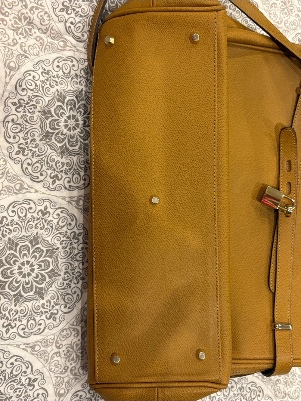 Women's Structured Leather Tote Bag in Tan